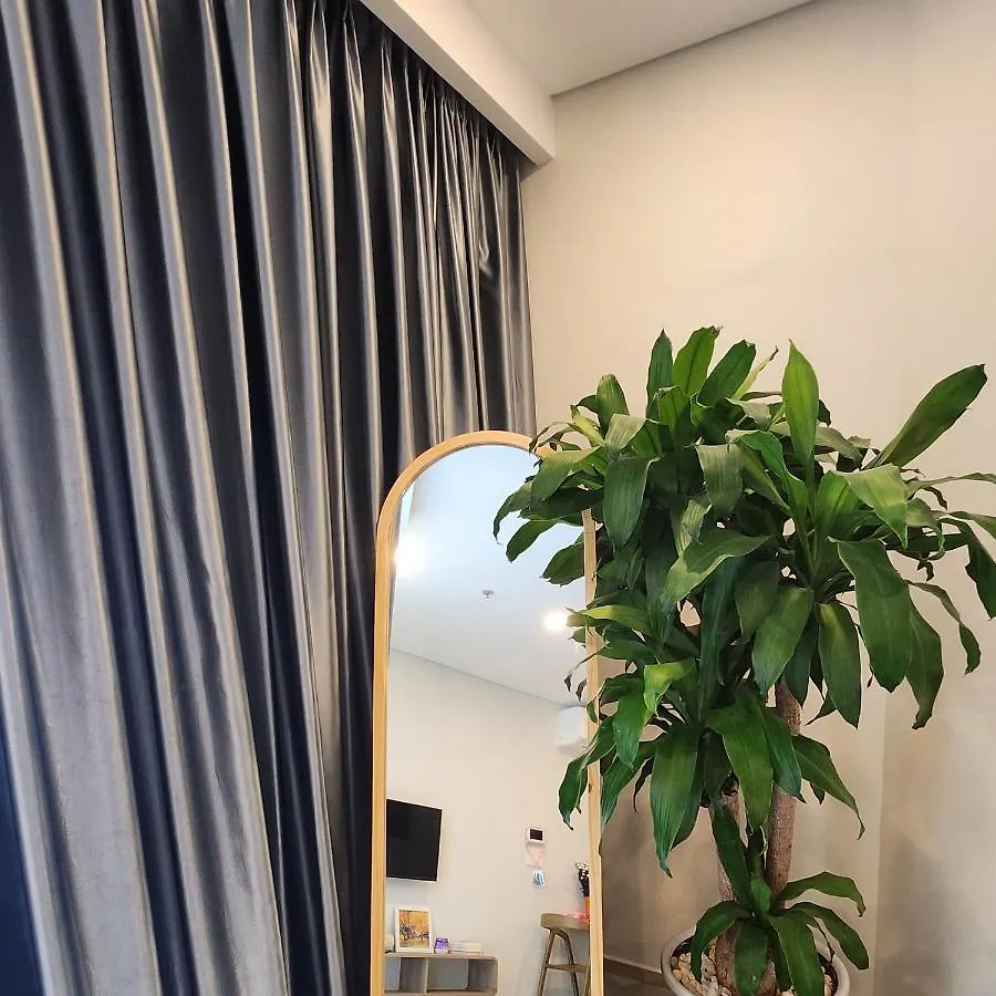The Song Apartment - Nha Cua Kim Vung Tau 0*,
